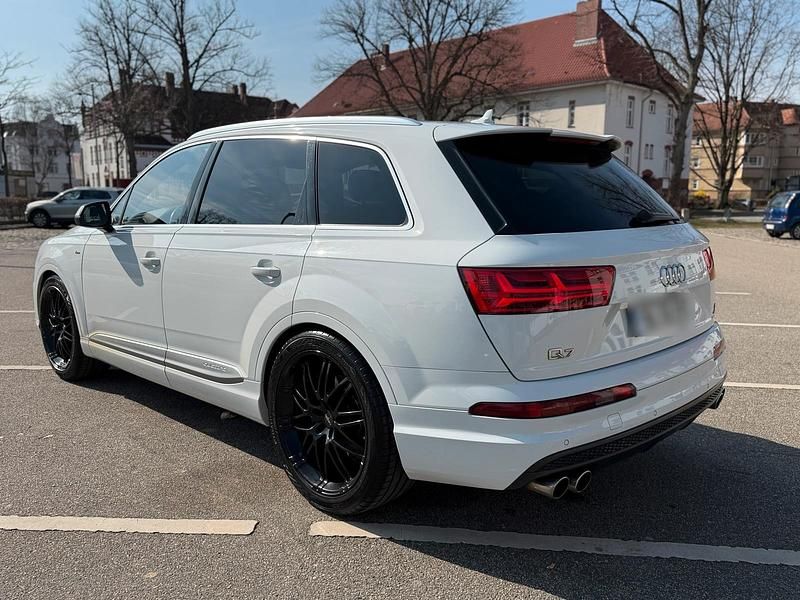 Gebraucht Audi Q7 S-Line 272 PS (200 kW) 2016 Weiß SUV