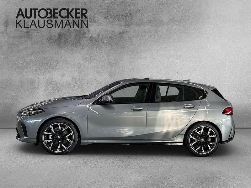 Neu BMW 120 M Sport 170 PS (125 kW) 2026 Grau Kleinwagen