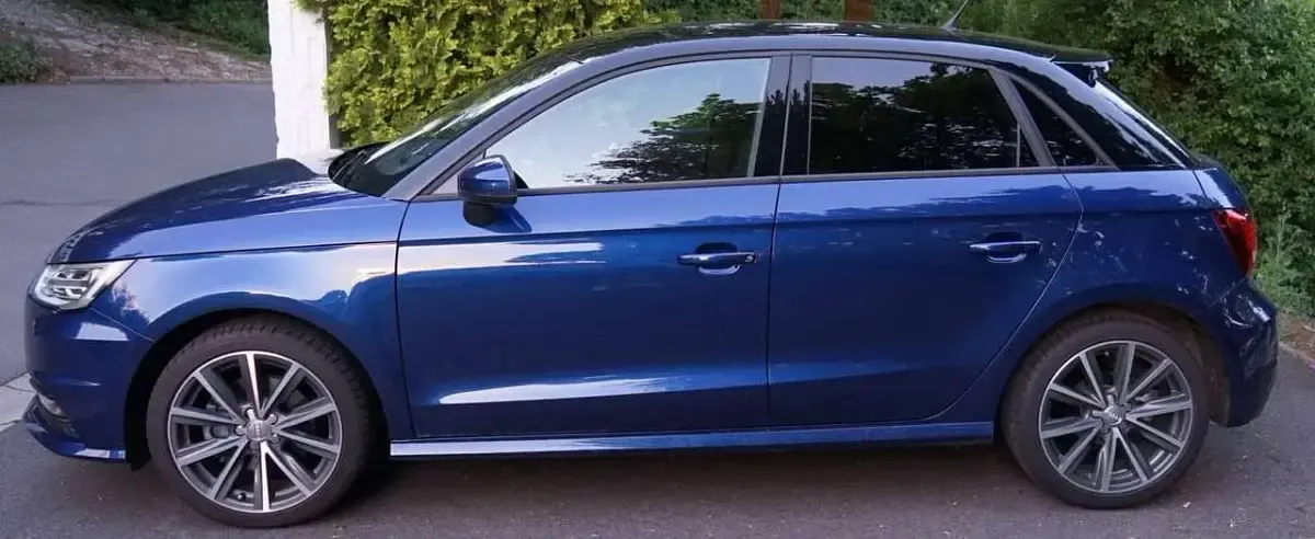 Gebraucht Audi A1 Sportback Design 116 PS (85 kW) 2017 Blau Kleinwagen