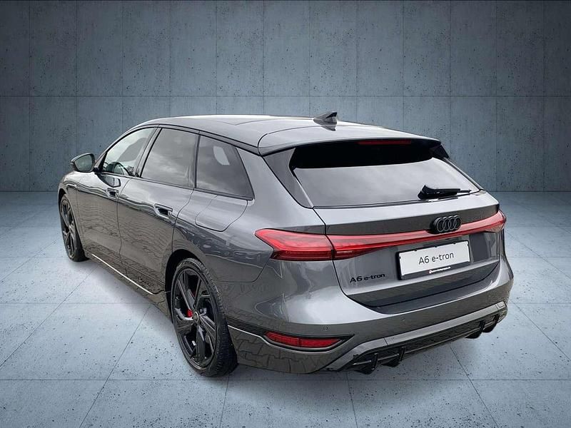 Neu Audi A6 e-tron Business 269 kW (367 PS) 2025 Mythosschwarz metallic Kombi