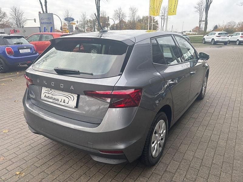 Neu Skoda Fabia 116 PS (85 kW) 2025 Grau Kleinwagen
