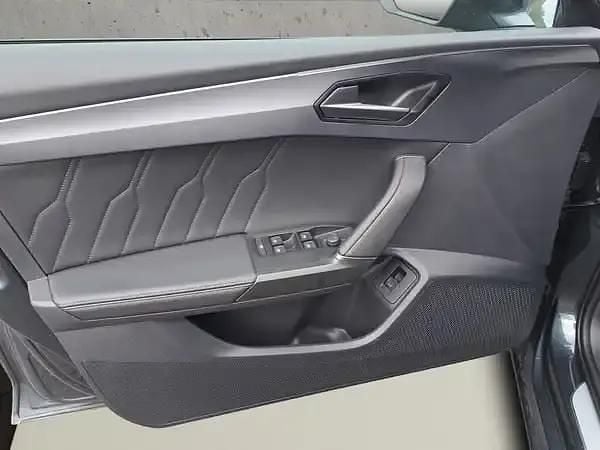 Gebraucht Cupra Leon 150 PS (110 kW) 2024 Magnetic grau metallic Kombi
