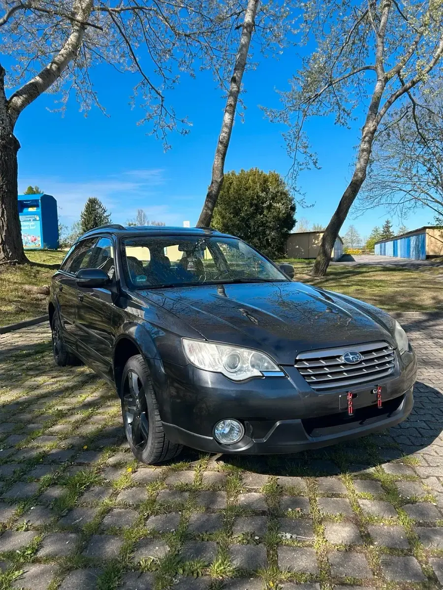 Gebraucht Subaru Outback 165 PS (121 kW) 2007 Schwarz Kombi