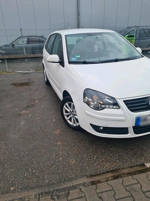 Gebraucht VW Polo 51 PS (37 kW) 2008 Weiß Kleinwagen