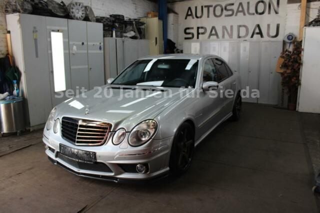 Gebraucht Mercedes E55 AMG AMG 476 PS (350 kW) 2004 Silber metallic Limousine