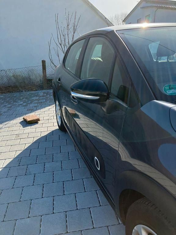Gebraucht Citroën C3 Feel 82 PS (60 kW) 2018 Gris platinium Kleinwagen