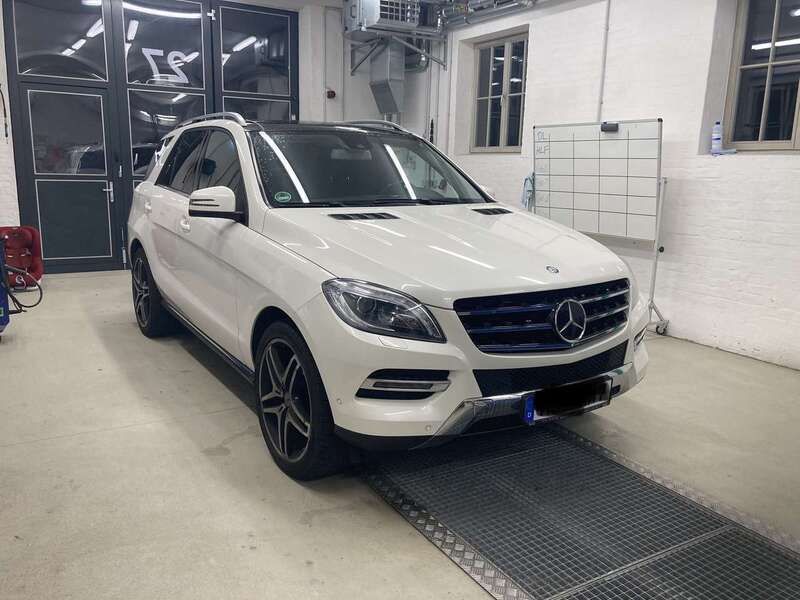 Gebraucht 2013 Mercedes ML350 SUV | 21.900 € (Fairer Preis) - Bild 1/4