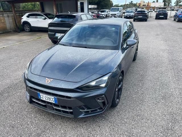 Usata Cupra Leon 150 CV (110 kW) 2025 Berlina