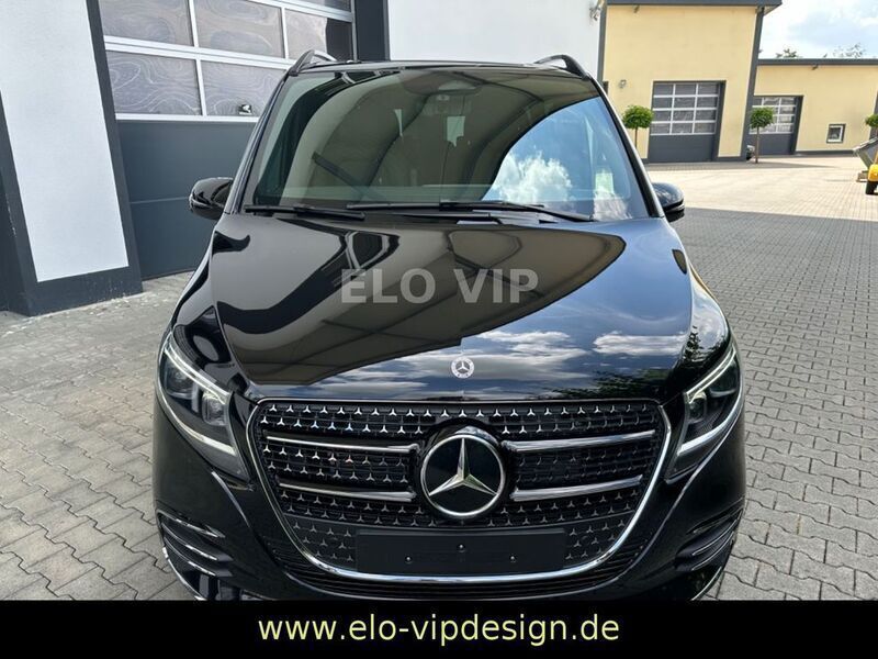 Gebraucht Mercedes V300 239 PS (175 kW) 2022 Schwarz metallic Van / Kleinbus