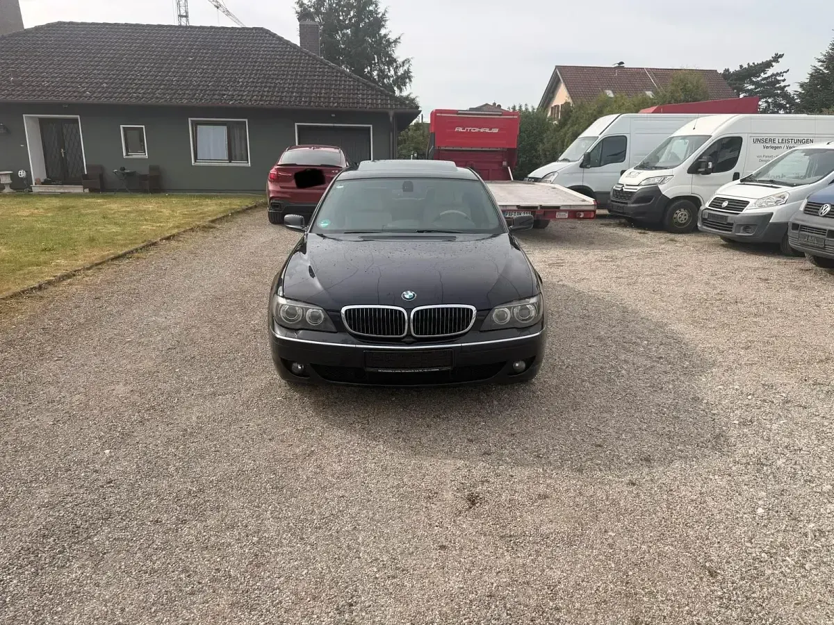 Gebraucht BMW 730 231 PS (169 kW) 2006 Schwarz Limousine