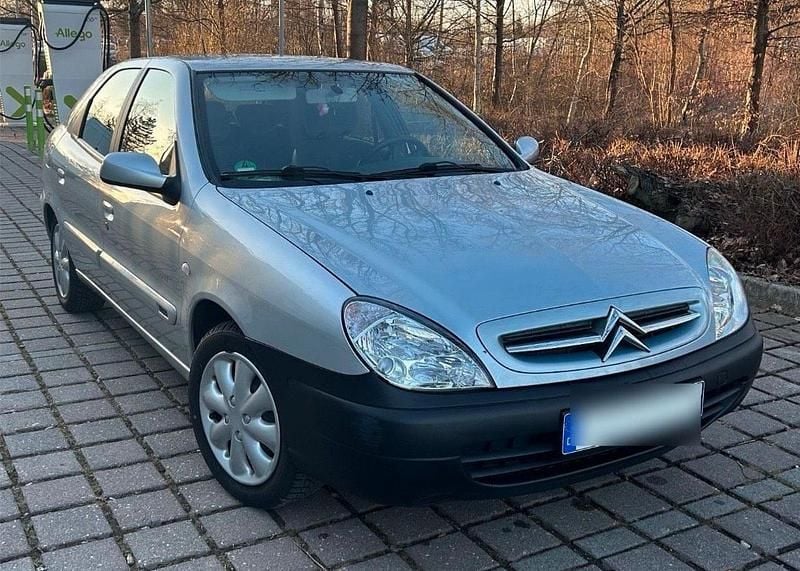 Silber Gebraucht 2002 Citroën Xsara Limousine | 1.700 € (Fairer Preis) - Bild 1/1