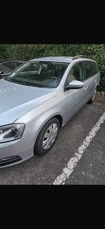 Gebraucht VW Passat Highline 122 PS (89 kW) 2011 Silber Kombi
