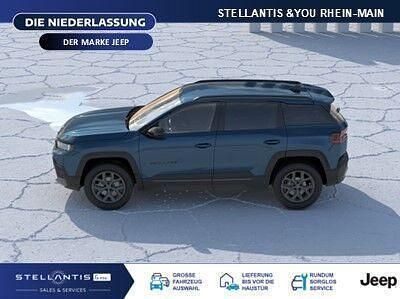 Neu Jeep Compass 145 PS (106 kW) 2026 Grün SUV