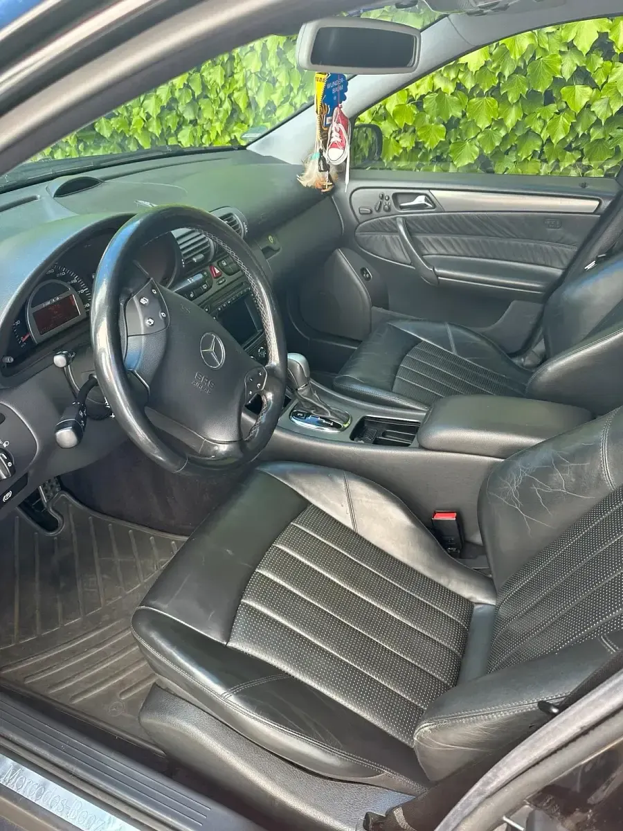 Gebraucht Mercedes C32 AMG AMG 354 PS (260 kW) 2001 Schwarz Kombi