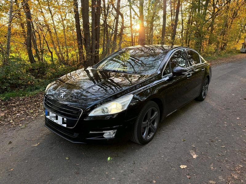 Schwarz Gebraucht 2013 Peugeot 508 GT Limousine | 3.950 € - Bild 1/4