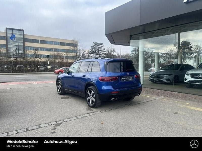 Gebraucht Mercedes GLB220 Progressive 190 PS (139 kW) 2024 Lack spektralblau (metallic) SUV