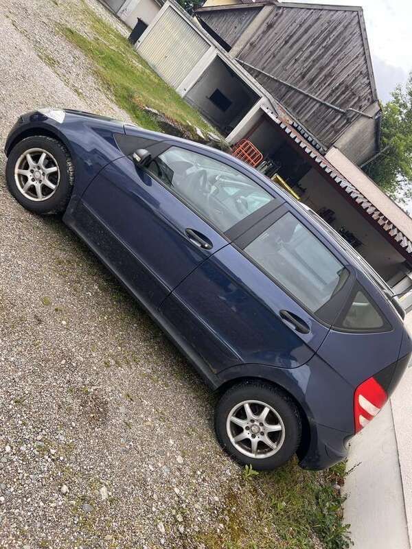 Gebraucht 2006 Mercedes A160 Avantgarde Limousine | 2.300 € (Guter Preis) - Bild 1/4