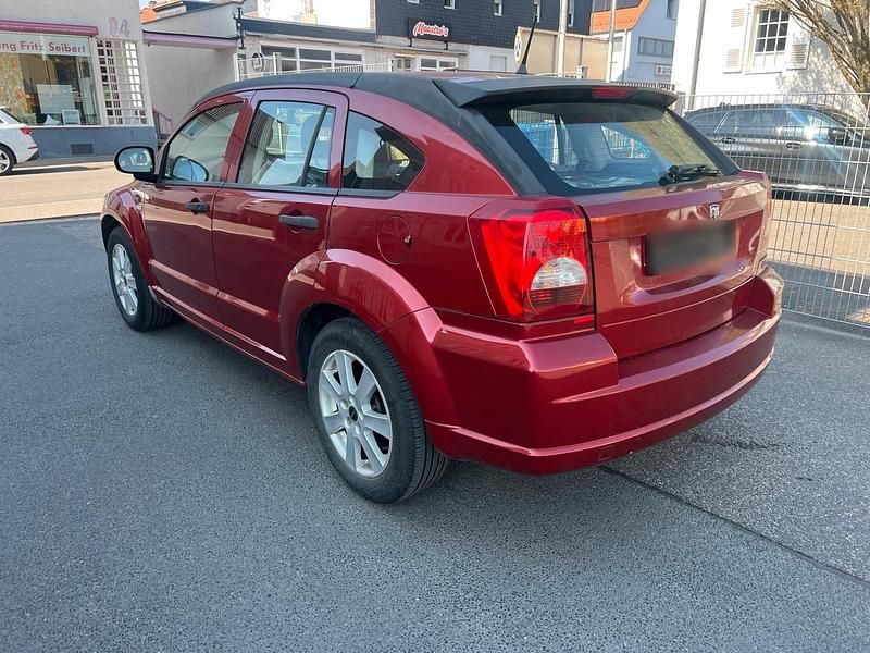 Second-hand Dodge Caliber 150 CP (110 kW) 2010 Roșu Hatchback