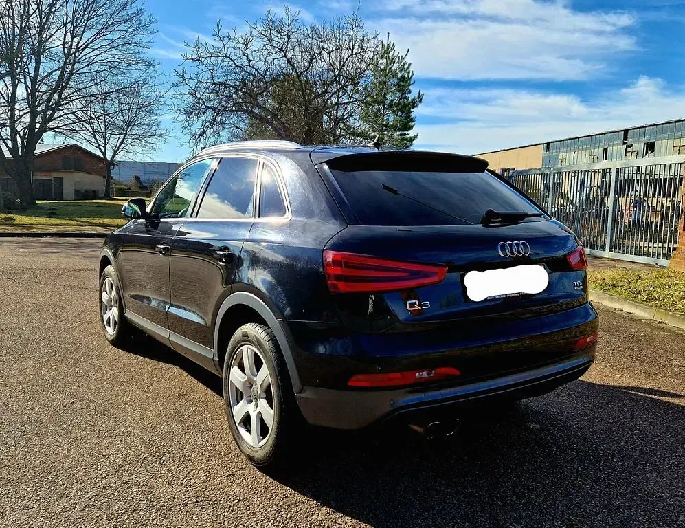 Usata Audi Q3 Ambiente 177 CV (130 kW) 2011 Nero SUV