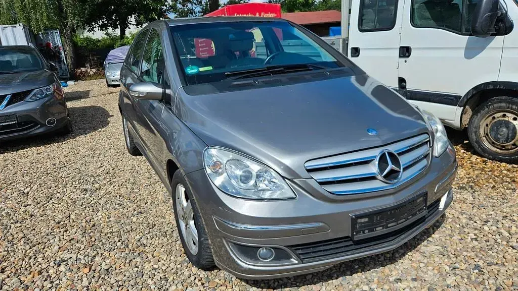 Gebraucht Mercedes B200 140 PS (102 kW) 2006 Van / Kleinbus
