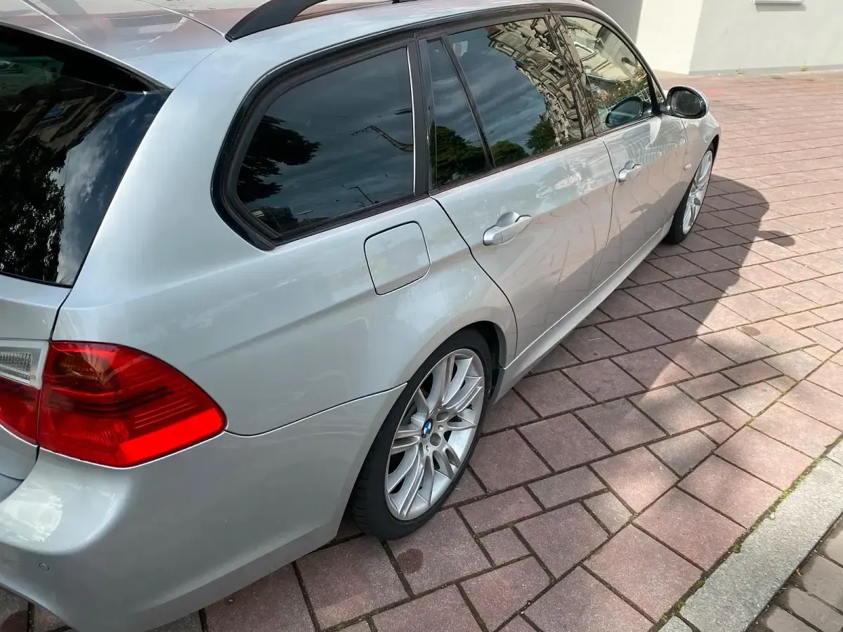 Gebraucht BMW 325 M Sport 218 PS (160 kW) 2006 Silber Kombi