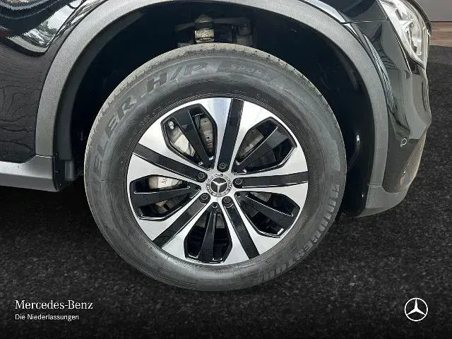 Gebraucht Mercedes GLC300de 306 PS (225 kW) 2022