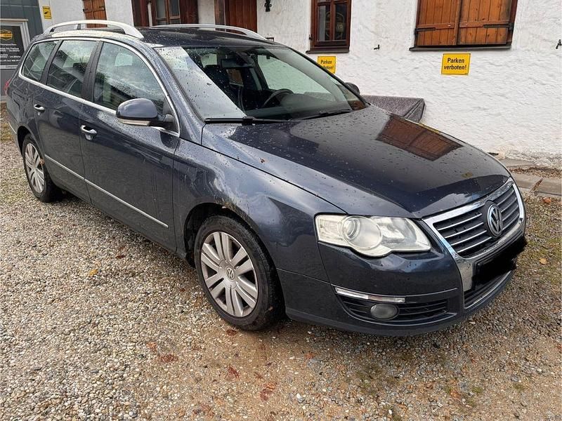 Gebraucht VW Passat Highline 140 PS (102 kW) 2008 Blau Kombi