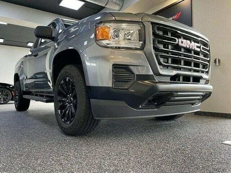 Gebraucht GMC Canyon 317 PS (233 kW) 2023 Grau Pickup