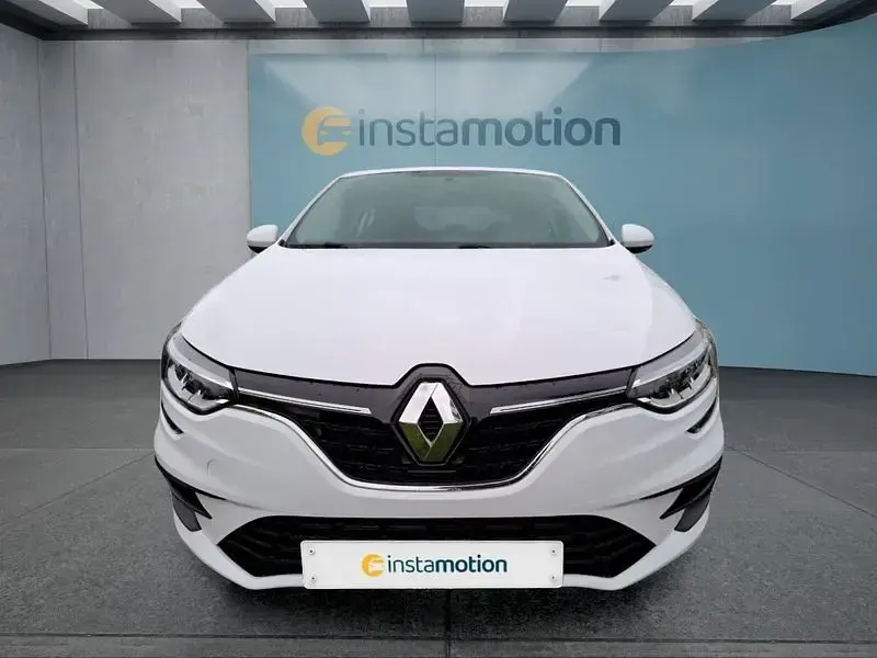 Gebraucht Renault Mégane 116 PS (85 kW) 2020 Weiß Limousine