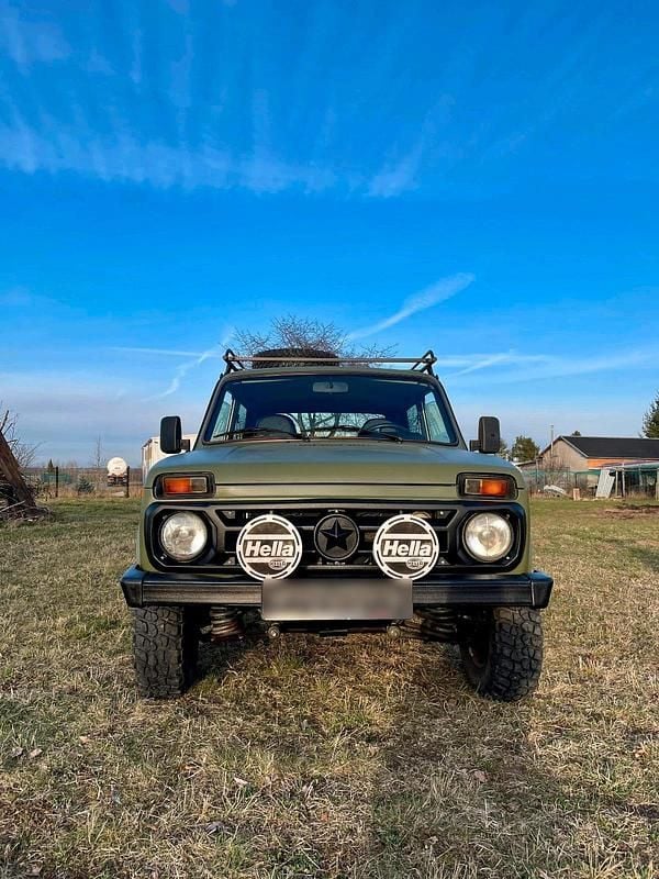 Gebraucht Lada niva 82 PS (60 kW) 2008 SUV
