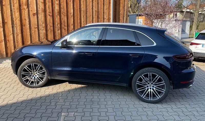 Gebraucht Porsche Macan Turbo 258 PS (189 kW) 2016 Blau SUV