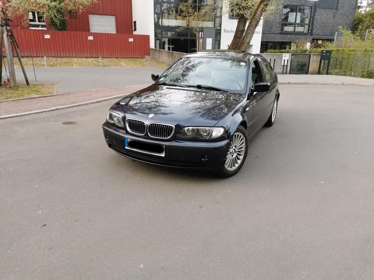 Usata BMW 320 170 CV (125 kW) 2003 Blu Berlina