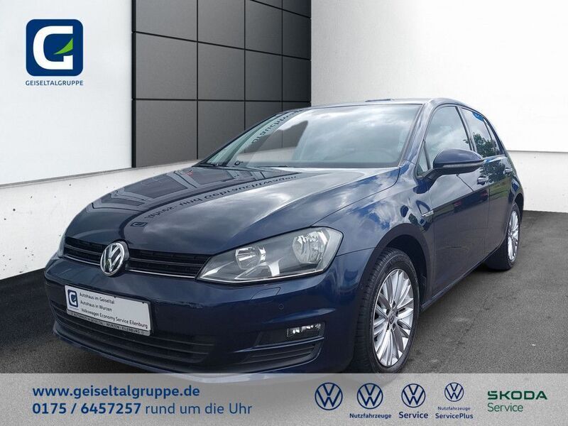 Blau Gebraucht 2015 VW Golf VII Cup Limousine | 13.730 € (Fairer Preis) - Bild 1/4