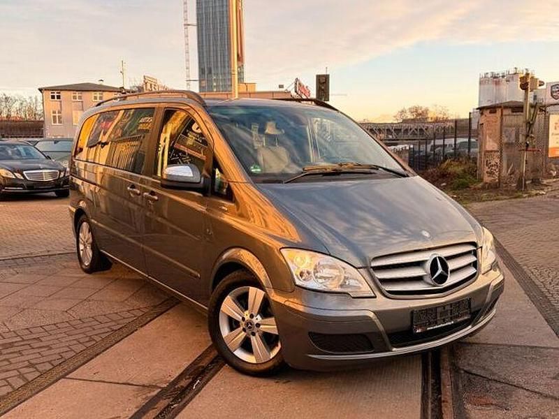 Gebraucht Mercedes Viano Edition 224 PS (164 kW) 2012 Grau Van / Kleinbus