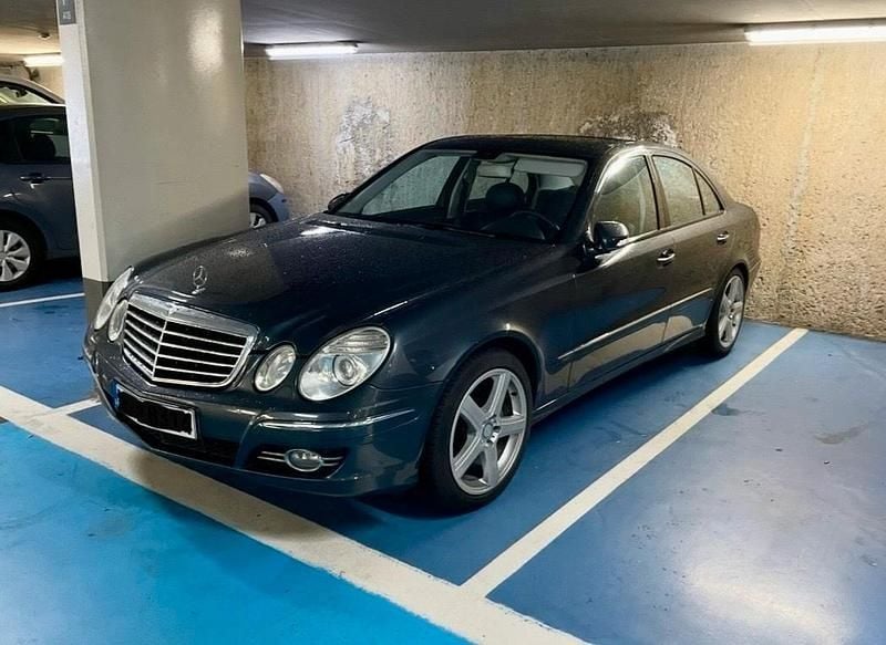 Gebraucht 2008 Mercedes E420 Limousine | 5.000 € - Bild 1/4