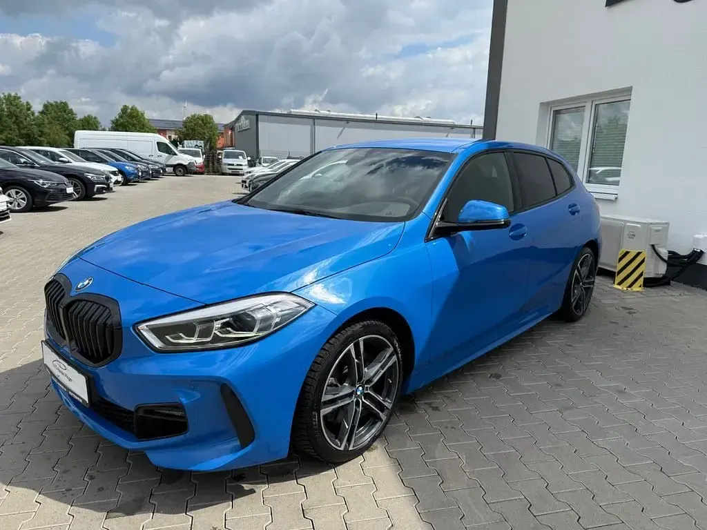 Gebraucht BMW 120 M Sport 190 PS (139 kW) 2020 Blau Kleinwagen