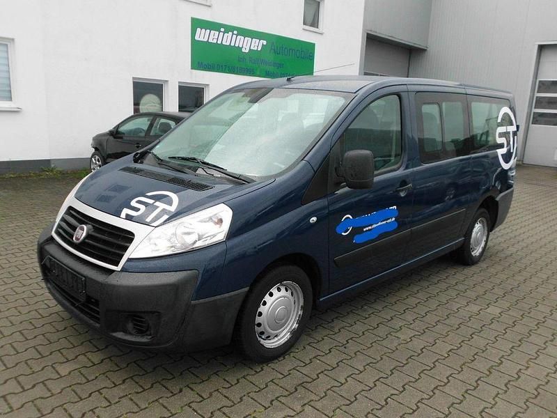 Blau Gebraucht 2015 Fiat Scudo Van / Kleinbus | 10.900 € (Teuer) - Bild 1/4