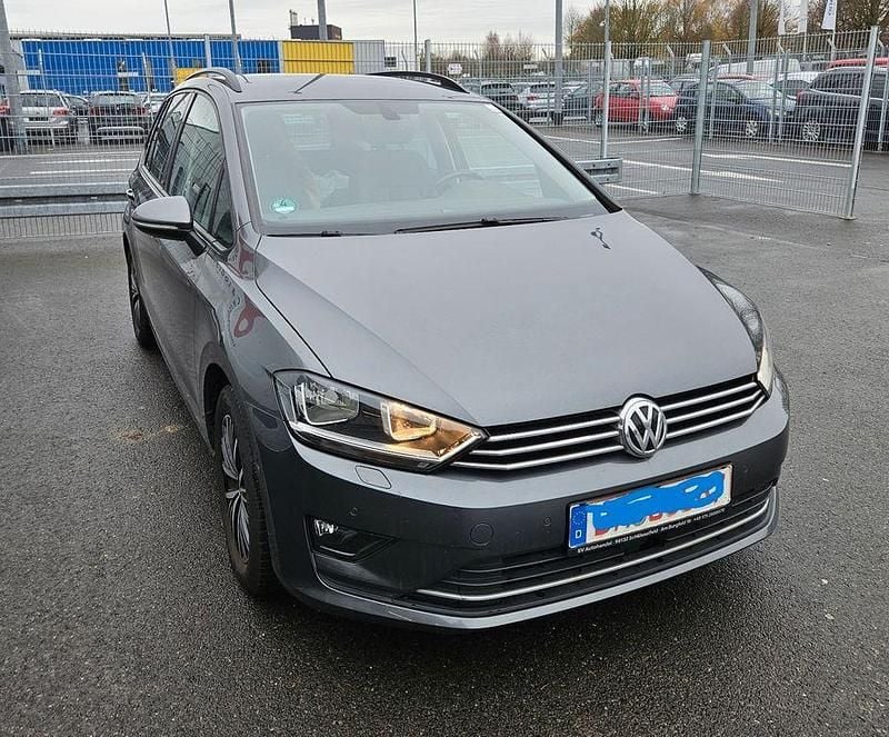 Gebraucht VW Golf VII Allstar 116 PS (85 kW) 2016 Grau Limousine