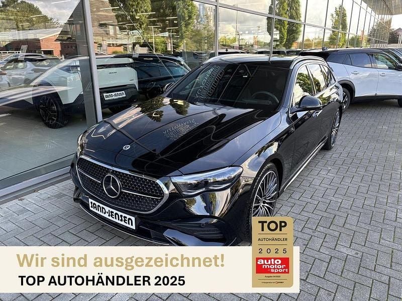 Obsidianschwarz metallic Gebraucht 2024 Mercedes E220 AMG line Kombi | 49.495 € (Guter Preis) - Bild 1/4