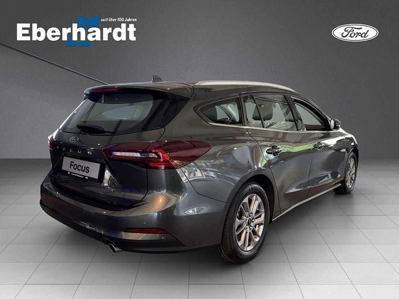Gebraucht Ford Focus Titanium 125 PS (91 kW) 2025 Grau