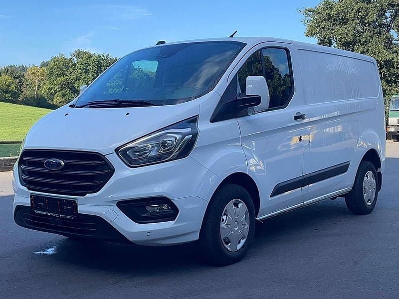 Frozen white Gebraucht 2021 Ford Transit Custom Trend Van / Kleinbus | 18.250 € (Superpreis) - Bild 1/4