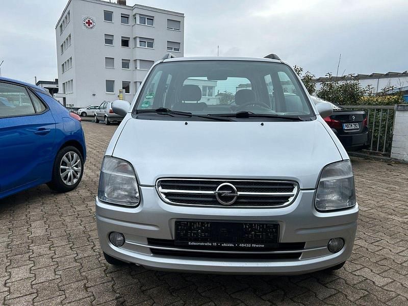 Gebraucht Opel Agila 58 PS (42 kW) 2002 Silber Limousine