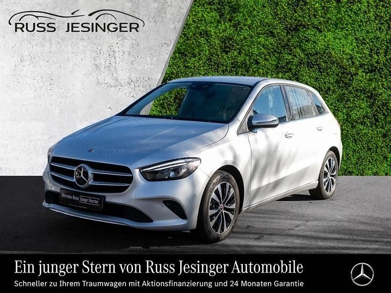 Silber Gebraucht 2022 Mercedes E250 Style Limousine | 27.880 € (Fairer Preis) - Bild 1/2