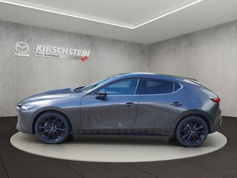 Neu Mazda 3 Homura-Line 186 PS (136 kW) 2025 Machine gray Limousine