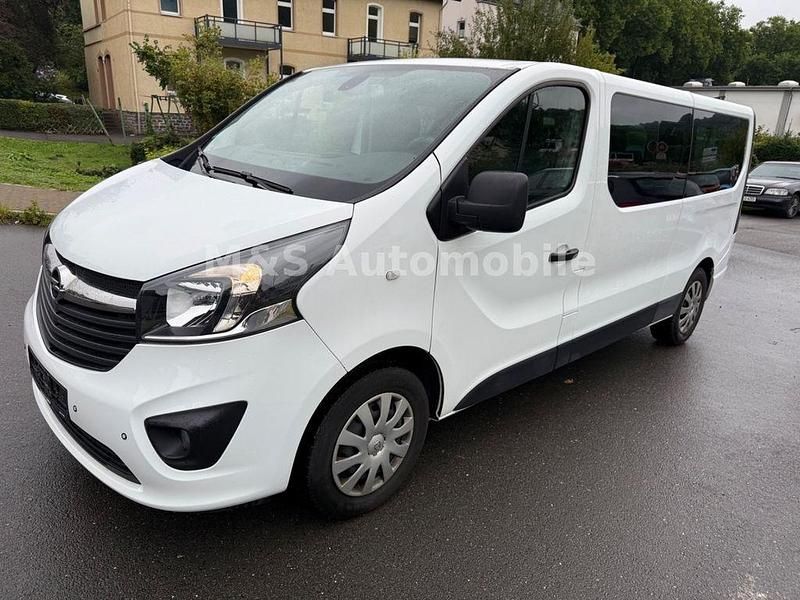 Weiß Gebraucht 2021 Opel Vivaro Van | 18.999 € (Fairer Preis) - Bild 1/4