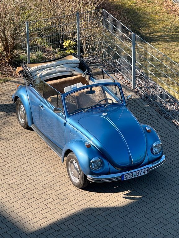 Blau Gebraucht 1972 VW Käfer Cabrio | 17.200 € - Bild 1/4