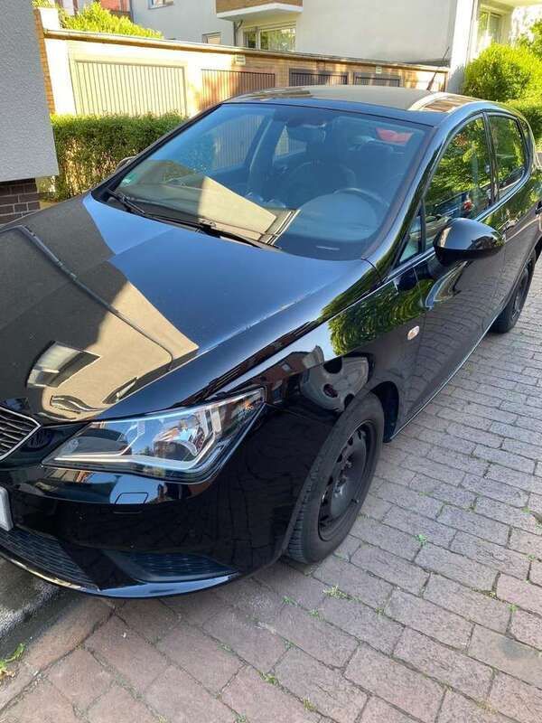 Schwarz Gebraucht 2017 Seat Ibiza Style Limousine | 9.950 € (Fairer Preis) - Bild 1/4