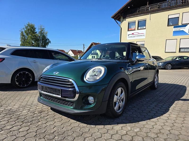 Grün Gebraucht 2017 Mini Cooper Kleinwagen | 11.990 € (Superpreis) - Bild 1/4