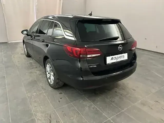 Gebraucht Opel Astra Elegance 122 PS (89 kW) 2022 Schwarz Kleinwagen