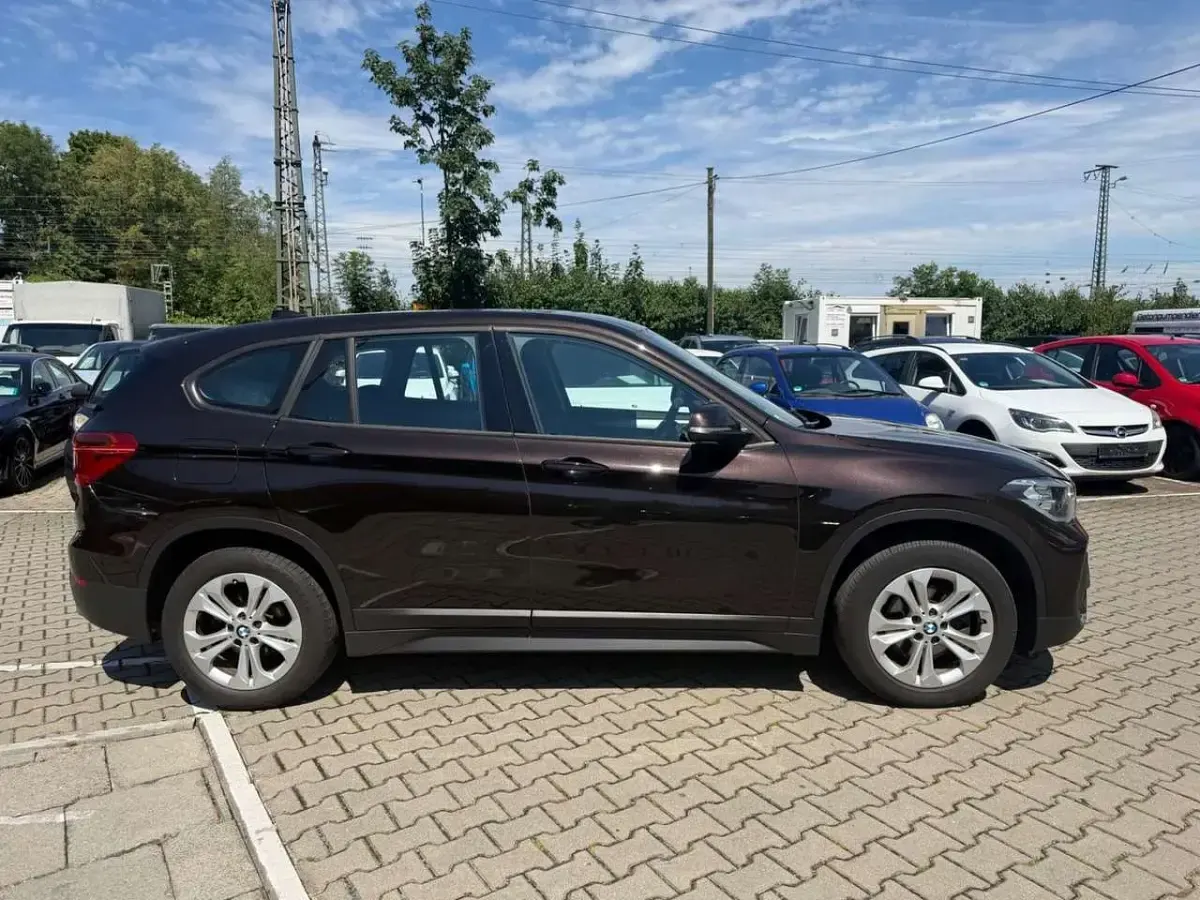 Gebraucht BMW X1 150 PS (110 kW) 2021 Sparkling brown SUV
